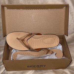 WOMENS SPERRY SANDALS